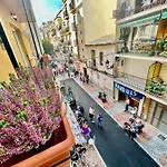 Casa De La Playa In The Old Town Of Апартаменты *