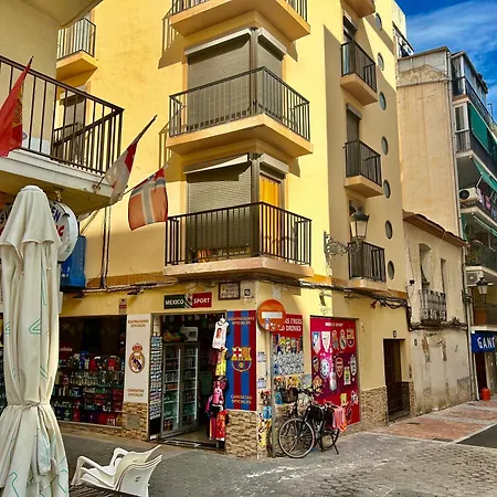 Casa De La Playa In The Old Town Of Appartamento *